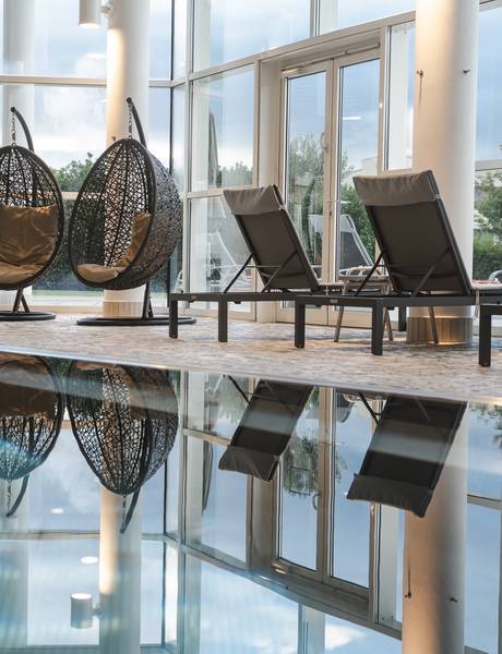 Relaxen im Thermalinnenbereich im REDUCE Hotel Vital ****S