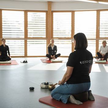 Meditation in der Gruppe Meditation in der Gruppe
