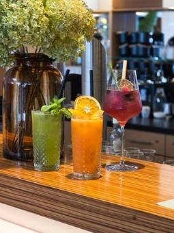 Gesunde Mocktails mixen 2 Gesunde Mocktails mixen 2