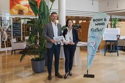 Dr. Manuela Macedonia und Mag. Andreas Leitner Dr. Manuela Macedonia und Mag. Andreas Leitner