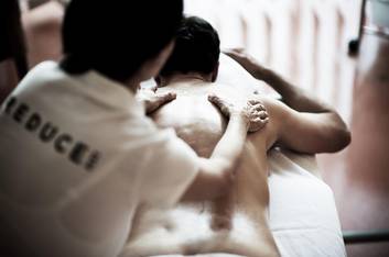 Entspannende Massage im Reduce Gesundheitsresort in Bad Tatzmannsdorf
