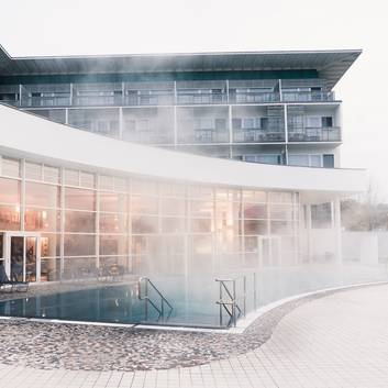 Outdoorpool im REDUCE Hotel Vital ****S