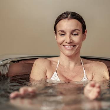 Prickelndes Kohlensäureheilbad