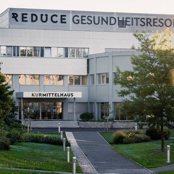 Kurmittelhaus: Zentrum aller Behandlungen
