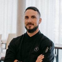 3 Männer im Kurrestaurant - Joachim Kuzmits (Souschef), Peter Toldi (Restaurantleiter), Marc Schrammel (Küchenchef