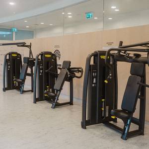 Krafttrainingsgeräte im REDUCE Fitnesscenter