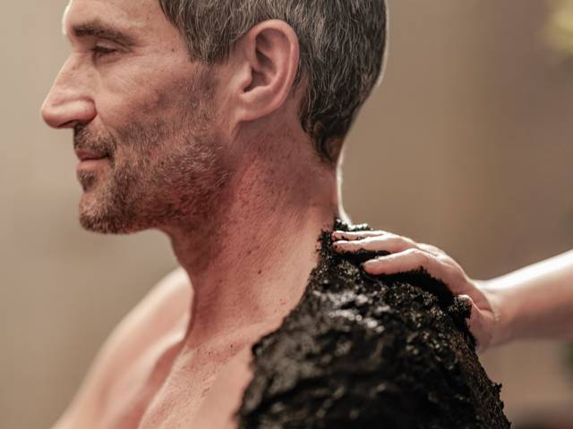 Wohltuende Moorpackung