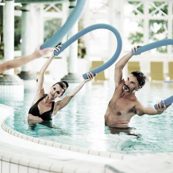 Wassergymnastik im REDUCE Gesundheitsresort