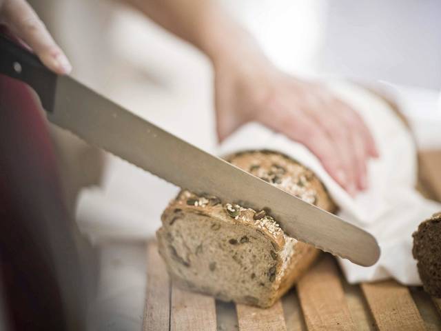 Frisches Brot im Reduce Hotel Vital