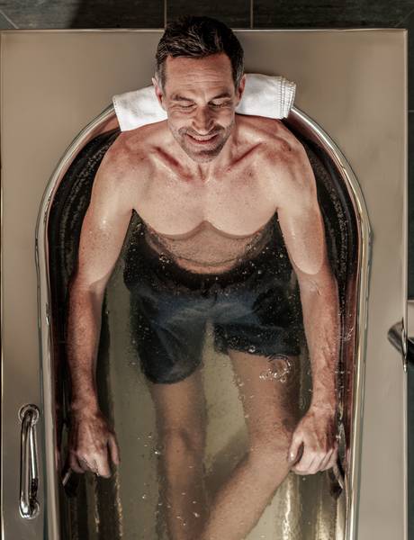 Vitalisierendes Bad im Kohlensäureheilwasser