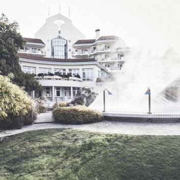 Thermengarten außen im REDUCE Hotel Thermal ****S in Bad Tatzmannsdorf