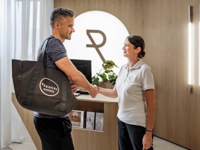 Begrüßung eines Gastes